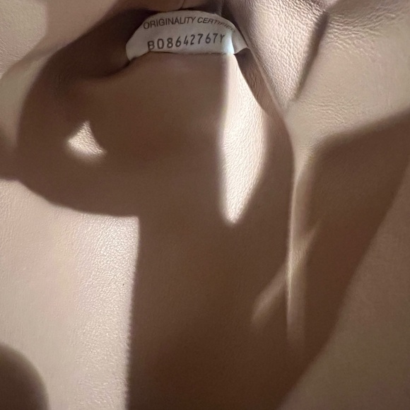 Authentic Bottega Veneta Tan Woven Leather Bag Purse - Picture 7 of 7